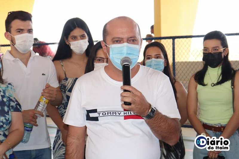 Prefeito Paulo Sérgio autoriza reajuste de 33,24% no piso salarial dos professores